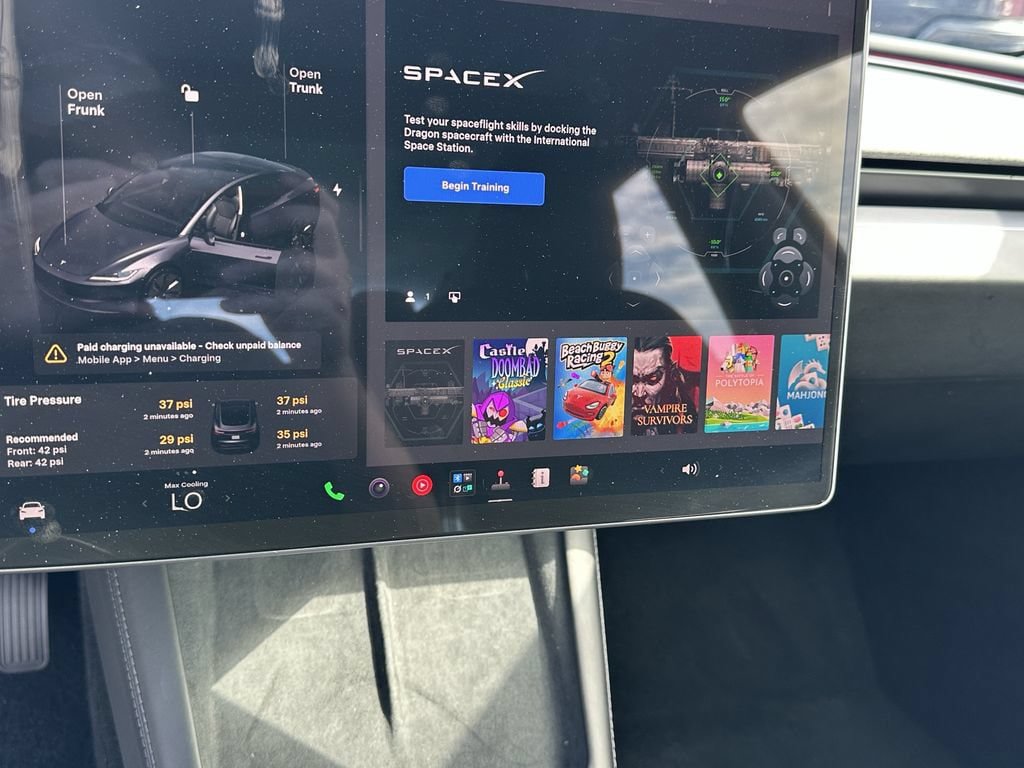 Used 2025 Tesla Model 3 Long Range RWD image 32