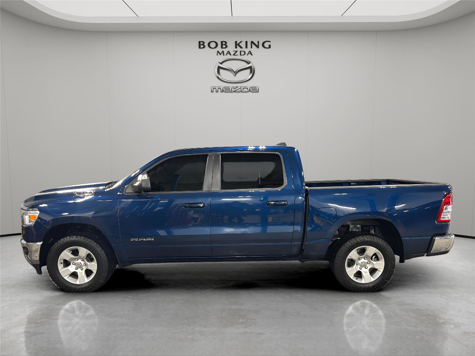 Used 2021 RAM 1500 Big Horn AWD/4WD image 2
