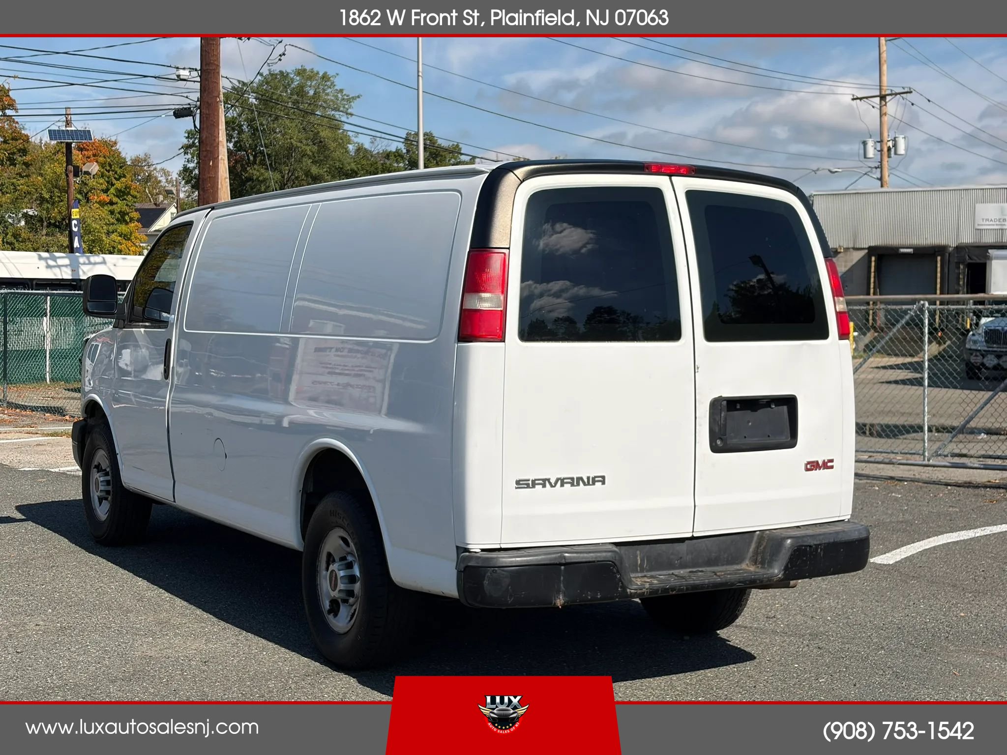 Used 2015 GMC Savana 3500 RWD image 5