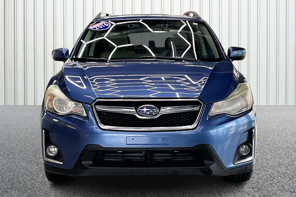 Used 2016 Subaru Crosstrek 2.0i Limited AWD/4WD image 2