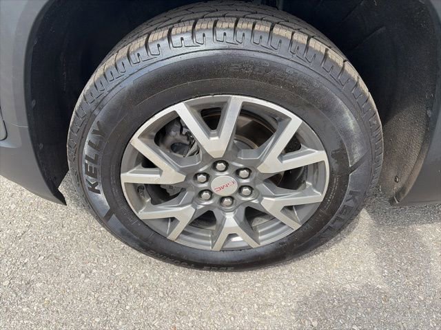 Used 2021 GMC Acadia SLE FWD image 10