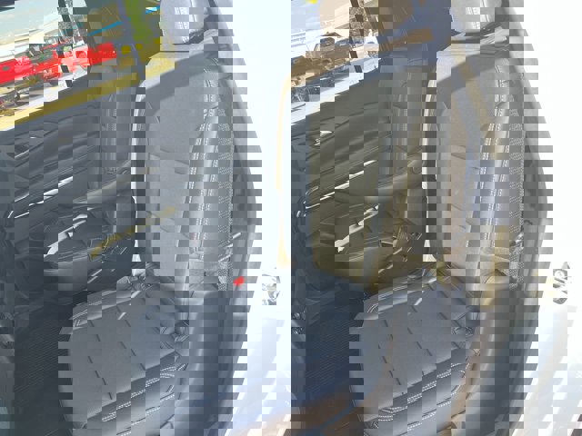 New 2025 Chevrolet Traverse LT w/ LPO, Floor Liner Package image 25