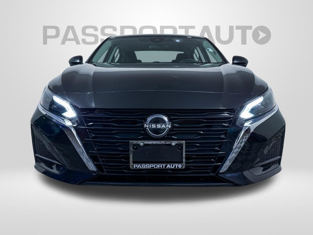 Certified 2025 Nissan Altima 2.5 S FWD image 2