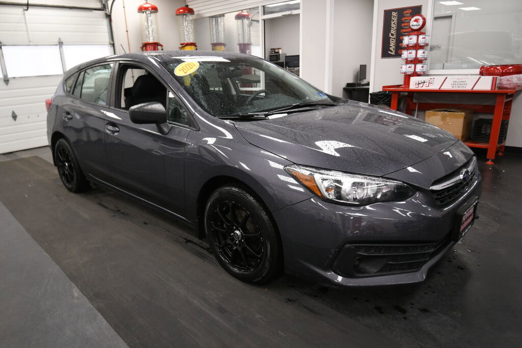Used 2020 Subaru Impreza 2.0i AWD/4WD image 2
