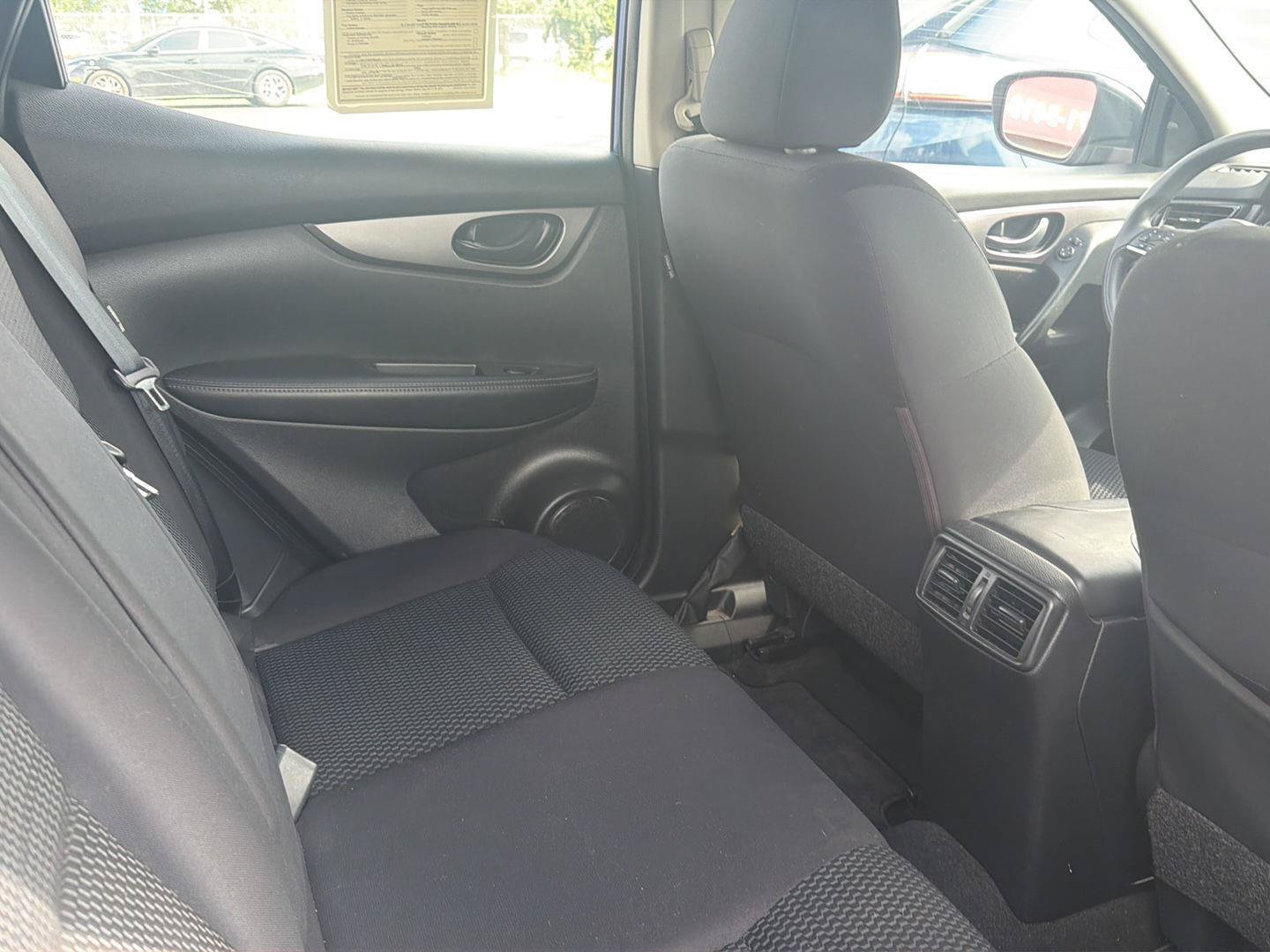 Used 2021 Nissan Rogue Sport S AWD/4WD image 18