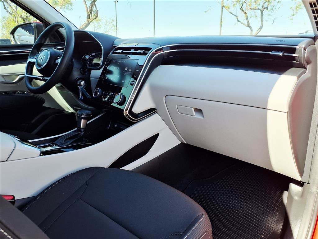 Certified 2022 Hyundai Tucson SE FWD image 10