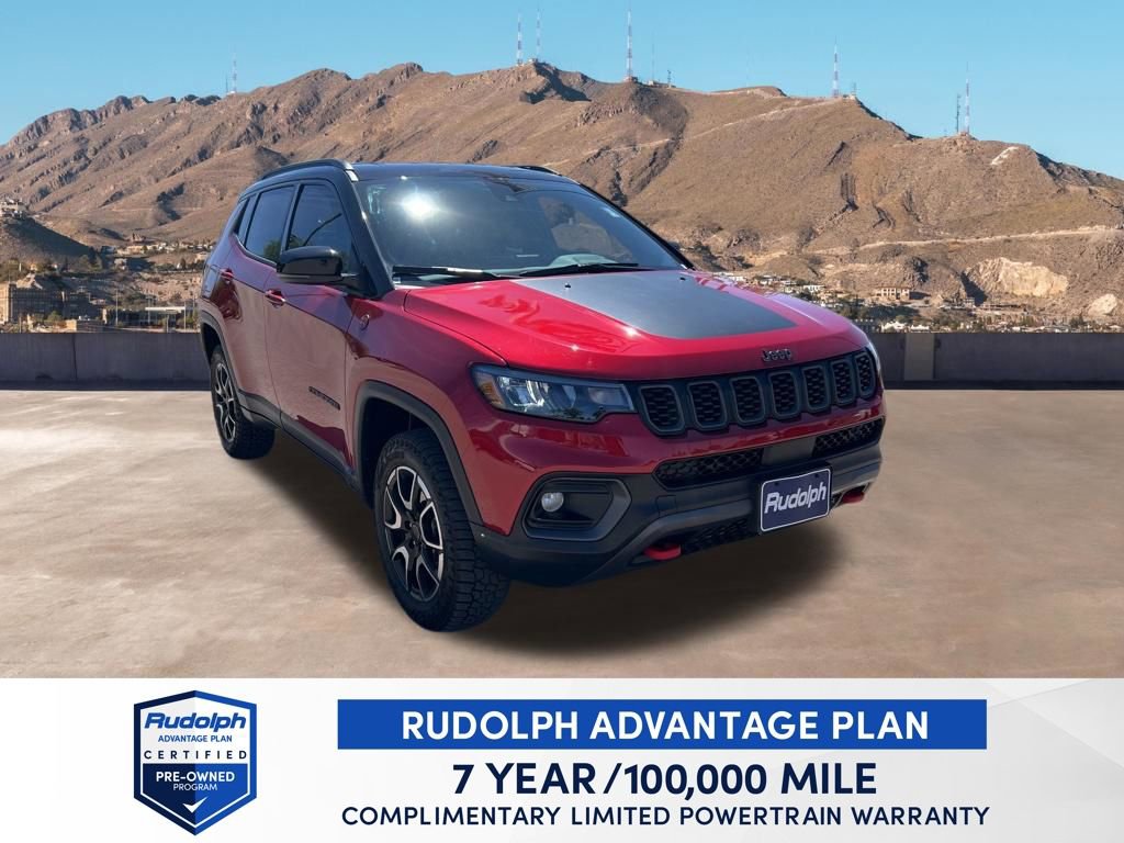 Used 2025 Jeep Compass Trailhawk AWD/4WD image 8