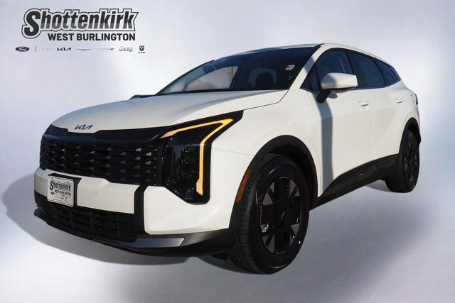 New 2026 Kia Sportage LX image 1