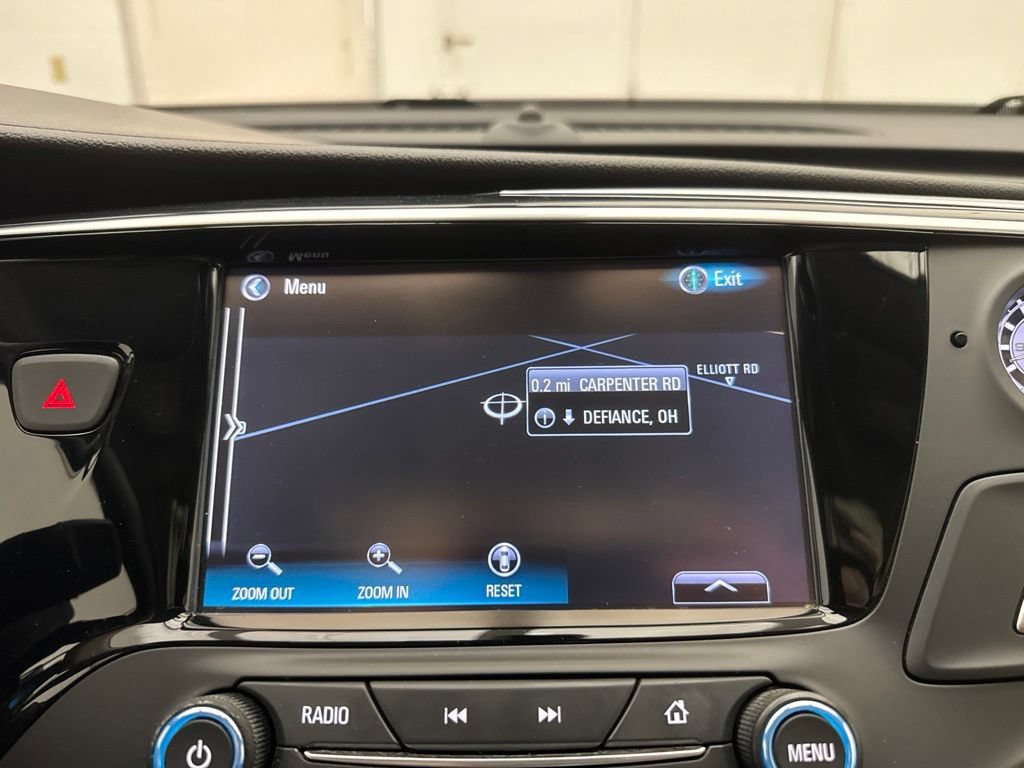 Used 2017 Buick Envision Essence AWD/4WD image 28