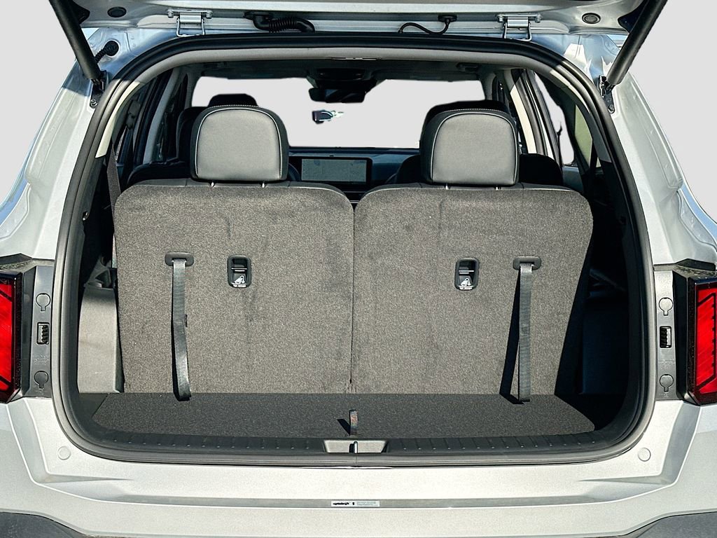 Certified 2025 Kia Sorento EX w/ EX Panoramic Sunroof Package FWD image 26