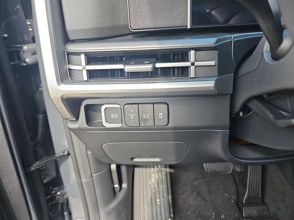 New 2026 Hyundai Santa Fe SEL w/ Tow & Go Package FWD image 27