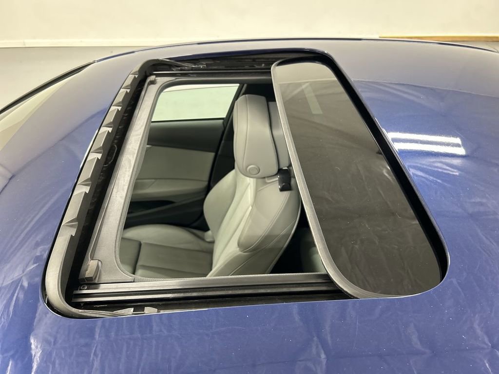 Used 2018 Audi A4 2.0T Premium Plus w/ Premium Plus Package AWD/4WD image 20