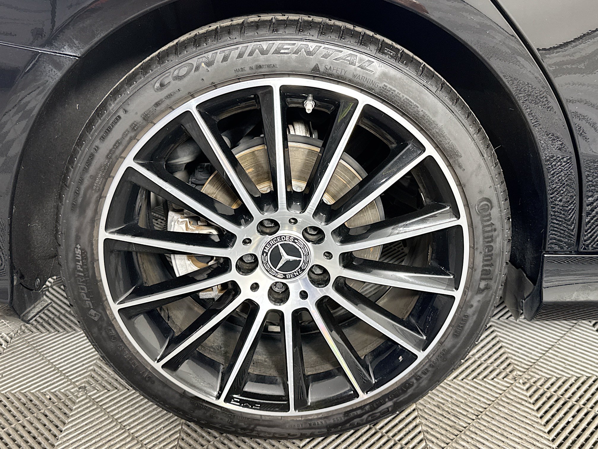 Used 2021 Mercedes-Benz C 300 Sedan image 31