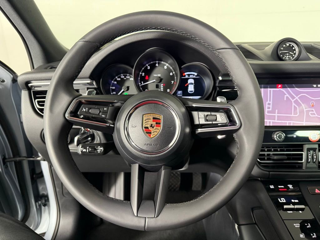 New 2026 Porsche Macan image 36