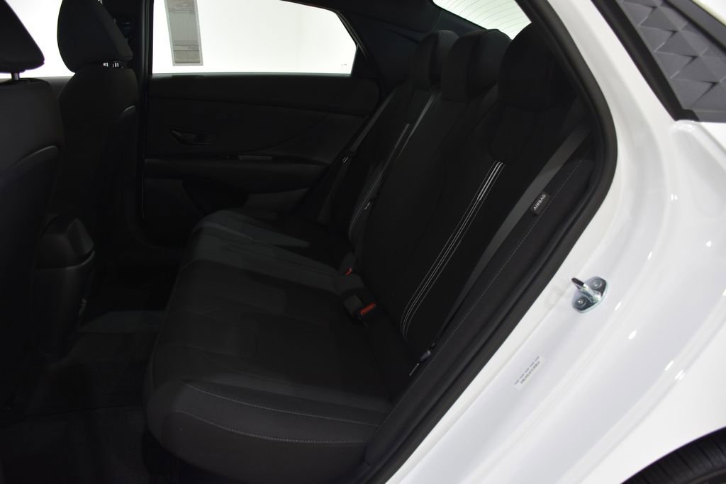 New 2026 Hyundai Elantra Sport image 28