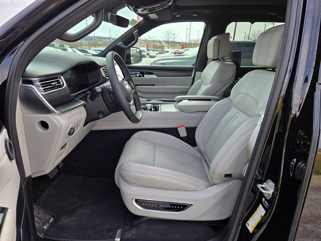 New 2026 Jeep Grand Wagoneer Summit image 13