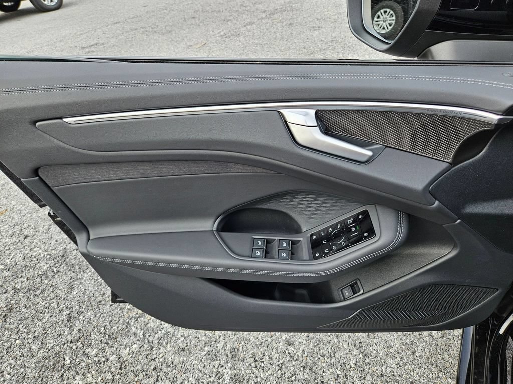 New 2026 Audi A6 Premium Plus AWD/4WD image 7