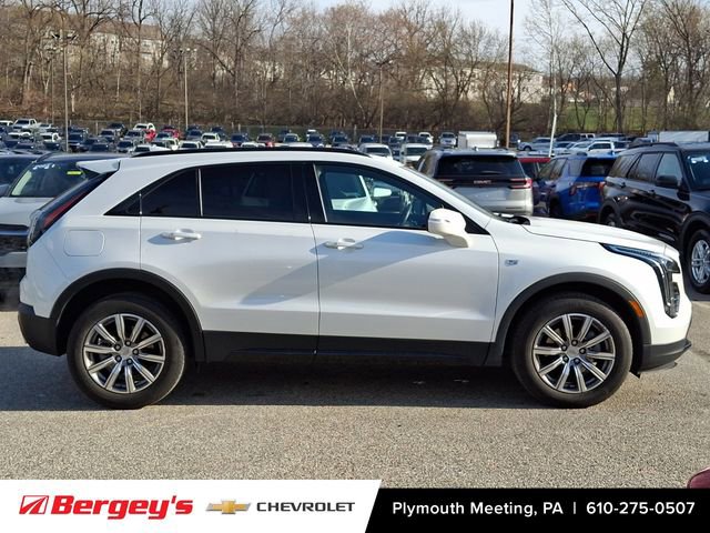 Certified 2023 Cadillac XT4 Sport w/ Cold Weather Package image 9