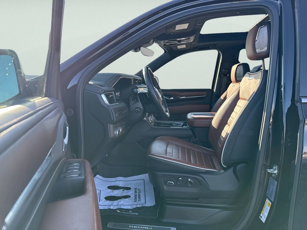 Used 2024 GMC Yukon Denali Ultimate image 21