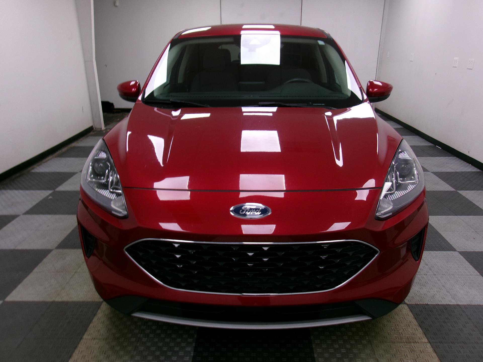 Used 2020 Ford Escape SE AWD/4WD image 3