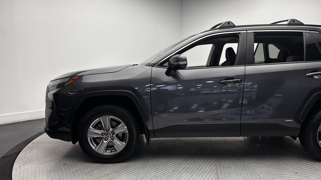 Used 2023 Toyota RAV4 XLE w/ XLE Grade Weather Package AWD/4WD image 5