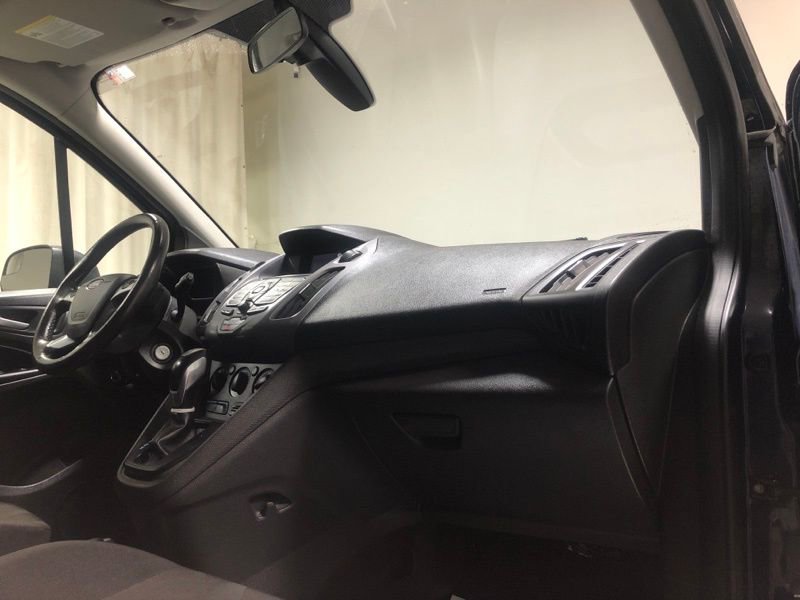 Used 2016 Ford Transit Connect XLT image 13