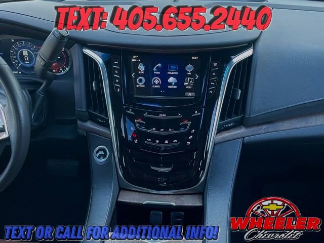 Used 2017 Cadillac Escalade Premium Luxury image 18