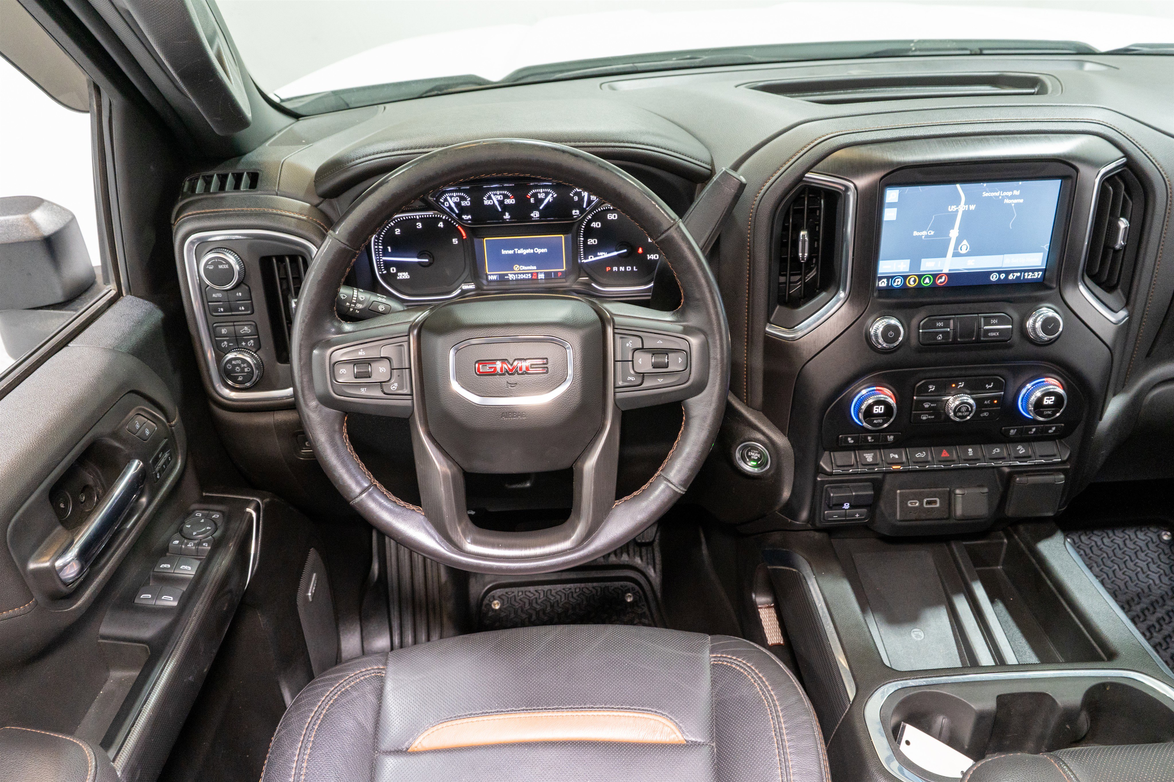 Used 2022 GMC Sierra 2500 AT4 w/ AT4 Preferred Package image 13