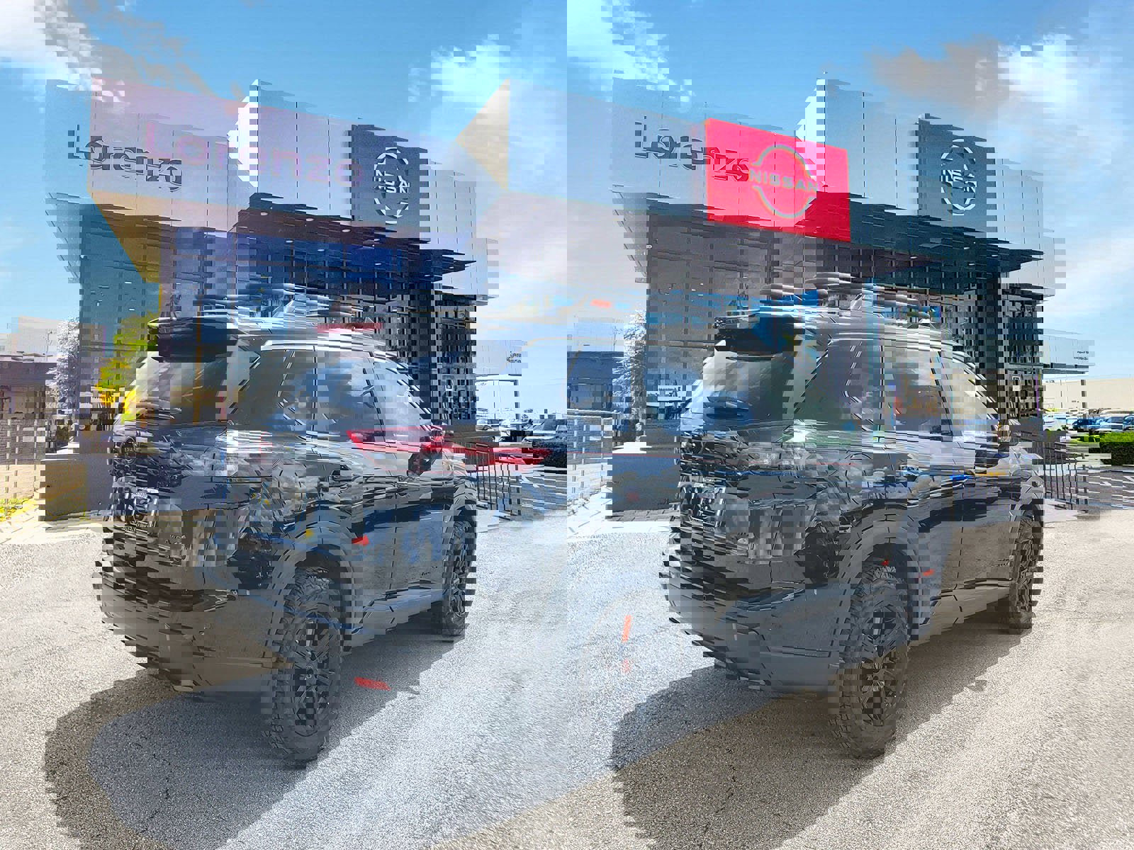 New 2025 Nissan Rogue SV w/ Rock Creek Premium Package image 4