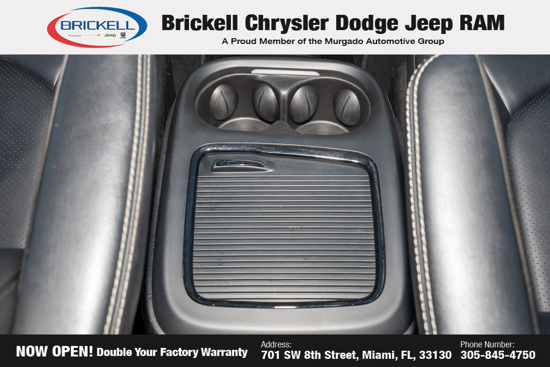 Used 2024 Chrysler Pacifica Limited FWD image 24