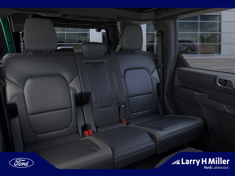 New 2025 Ford Bronco Outer Banks image 11