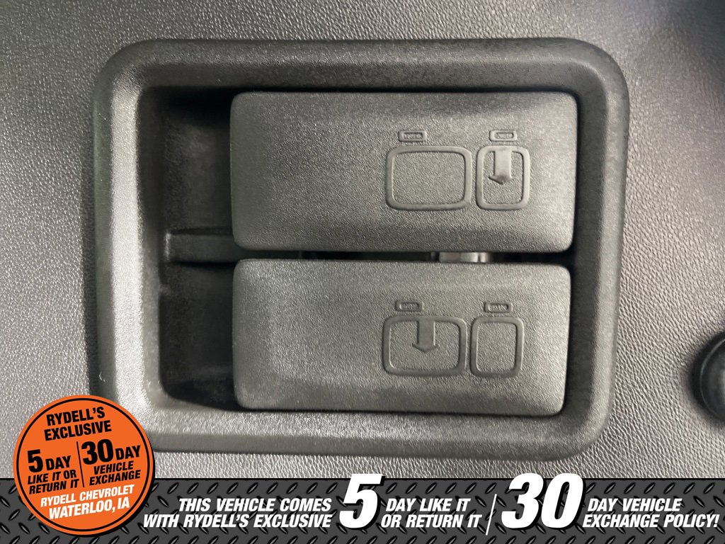 Certified 2023 GMC Terrain SLT w/ Infotainment Package II image 26