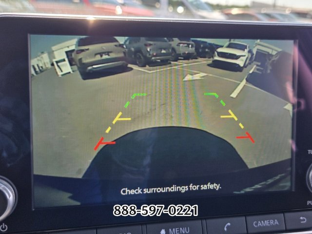 Used 2024 Nissan Sentra SV FWD image 22