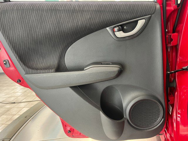 Used 2012 Honda Fit Sport image 27