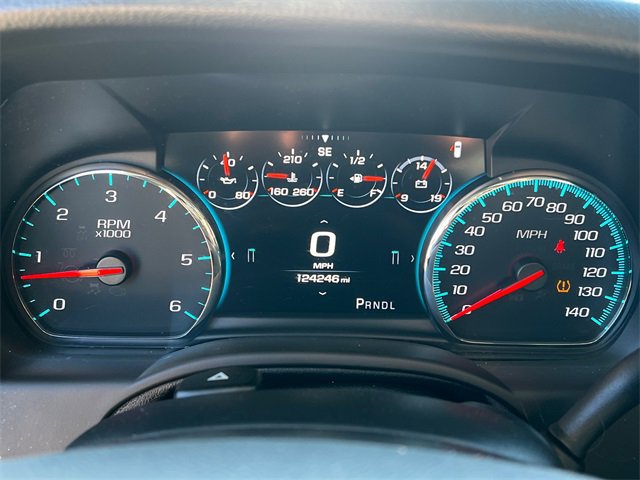 Used 2019 Chevrolet Suburban Premier image 27