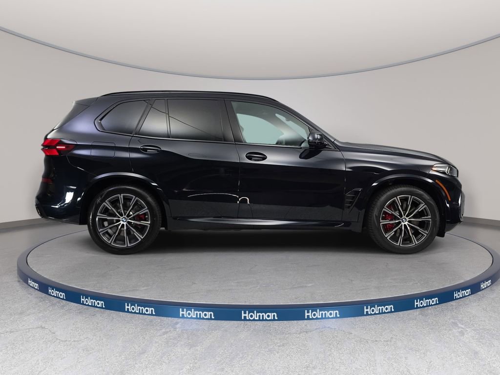 New 2026 BMW X5 xDrive50e image 4