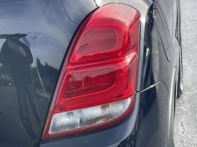 Certified 2022 Chevrolet Trax LT w/ LT Convenience Package image 20