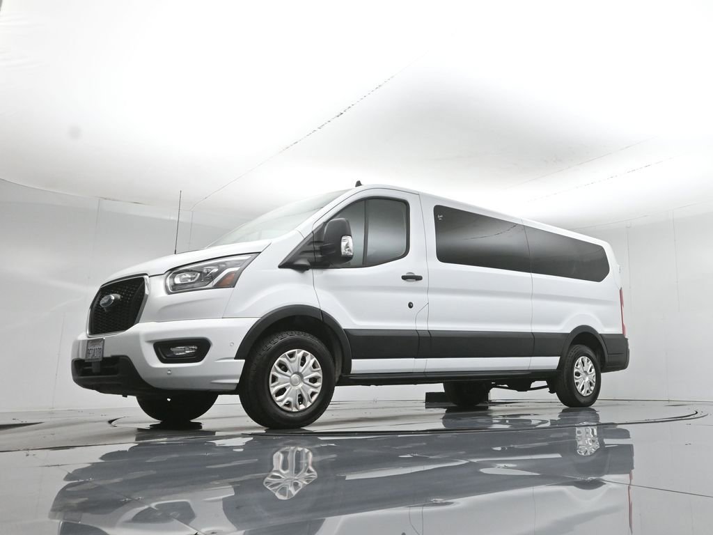 Used 2023 Ford Transit 350 XLT image 45