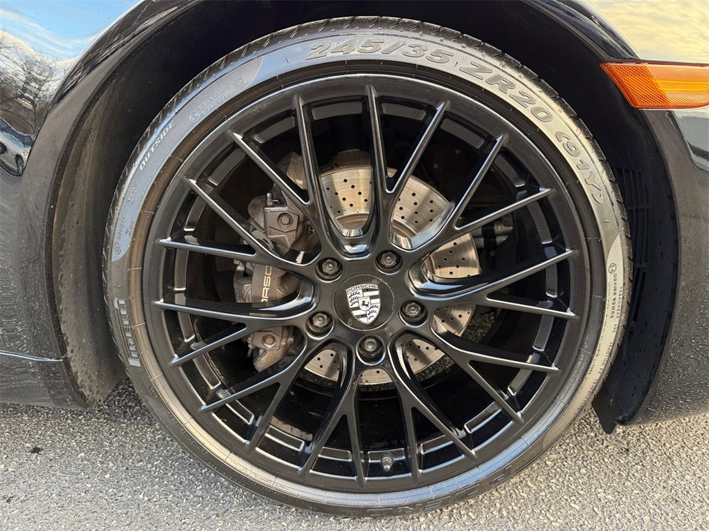 Used 2017 Porsche 911 Carrera image 18