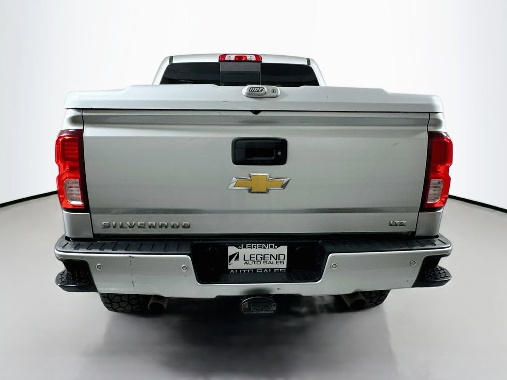 Used 2017 Chevrolet Silverado 1500 LTZ Z71 w/ LTZ Plus Package AWD/4WD image 6