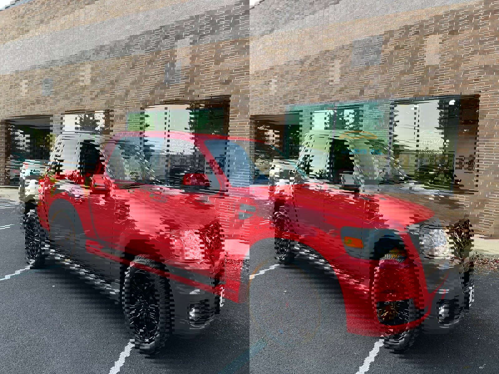 Used 2008 Ford Explorer Sport Trac Adrenalin image 31