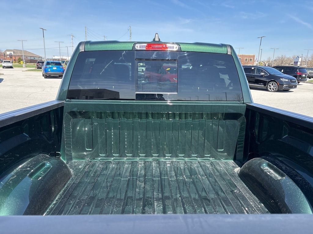 New 2026 RAM 1500 Big Horn AWD/4WD image 11