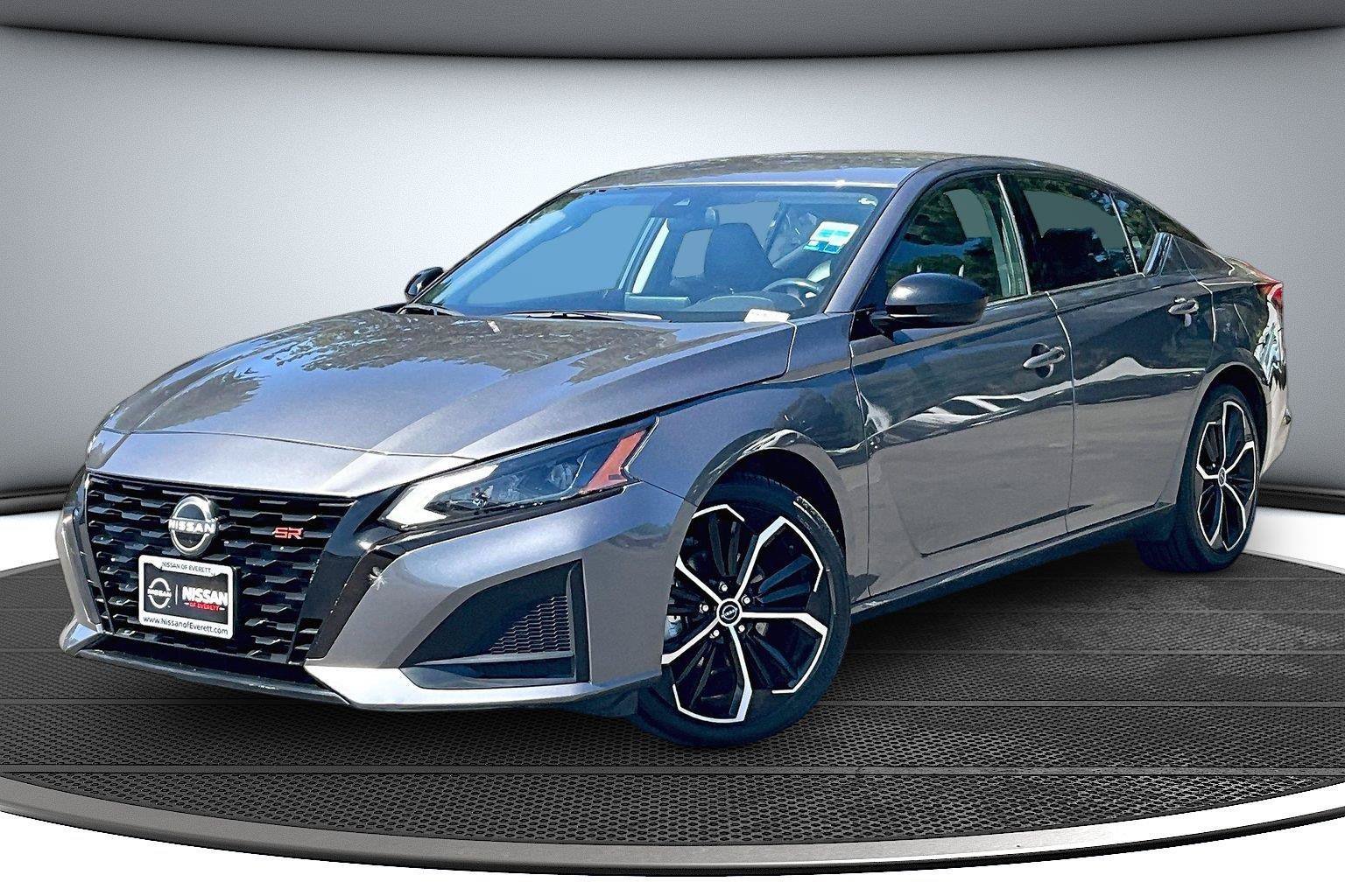 Used 2024 Nissan Altima 2.5 SR FWD image 4