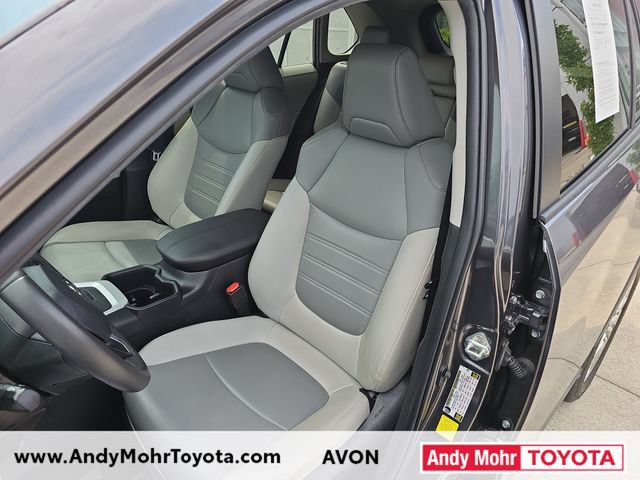 Used 2022 Toyota RAV4 XLE Premium FWD image 10
