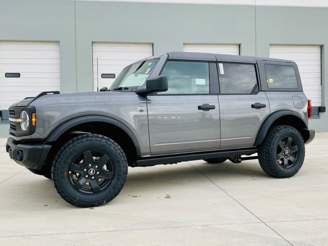 New 2025 Ford Bronco Big Bend w/ Black Diamond Package image 1