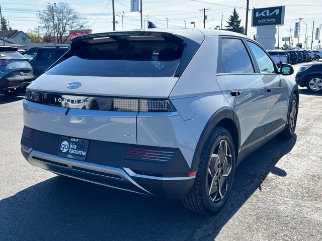 Used 2024 Hyundai Ioniq 5 SE image 7