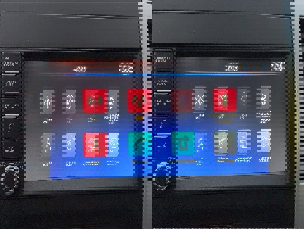 Used 2020 Nissan Frontier SV image 19