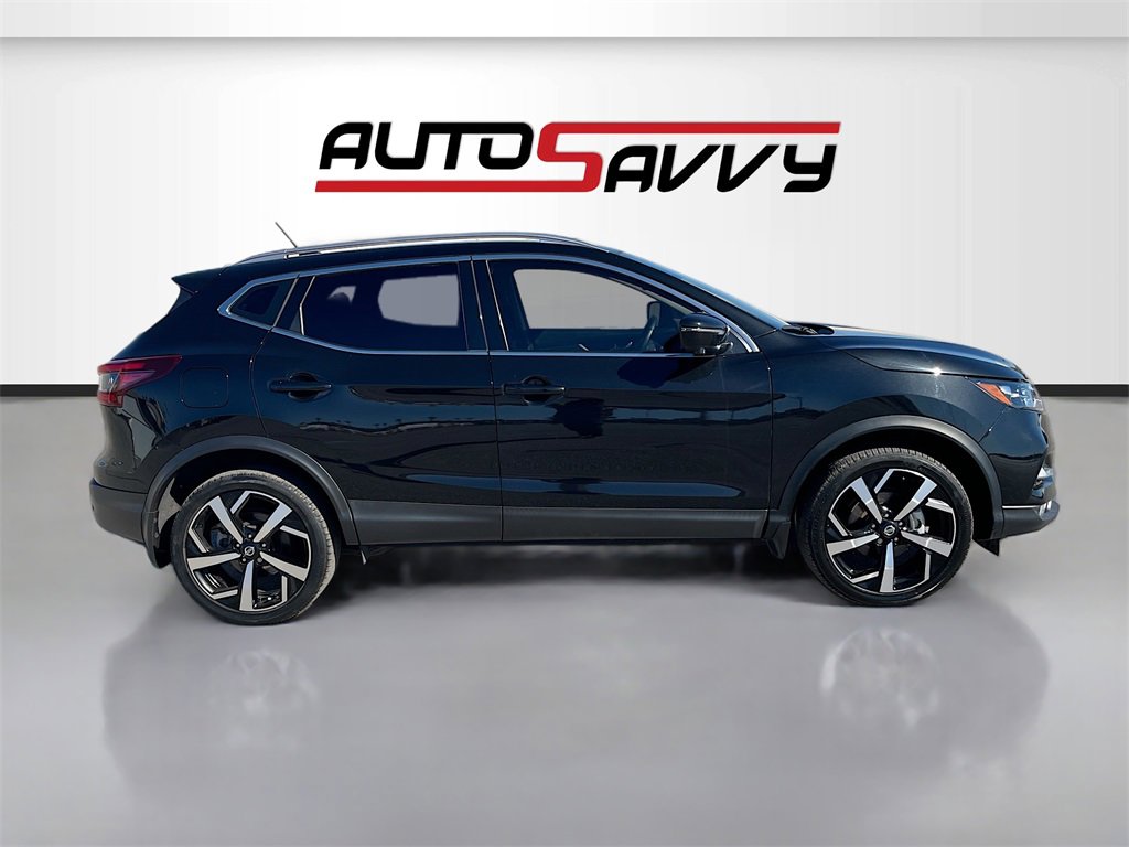 Used 2022 Nissan Rogue Sport SL w/ Premium Package image 8