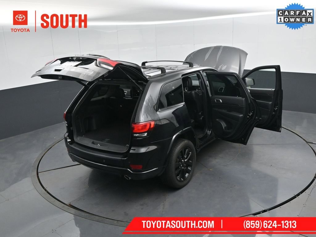 Used 2022 Jeep Grand Cherokee Laredo X image 55