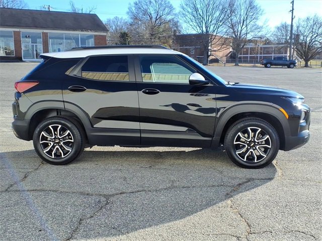 Certified 2023 Chevrolet TrailBlazer ACTIV w/ Convenience Package image 5